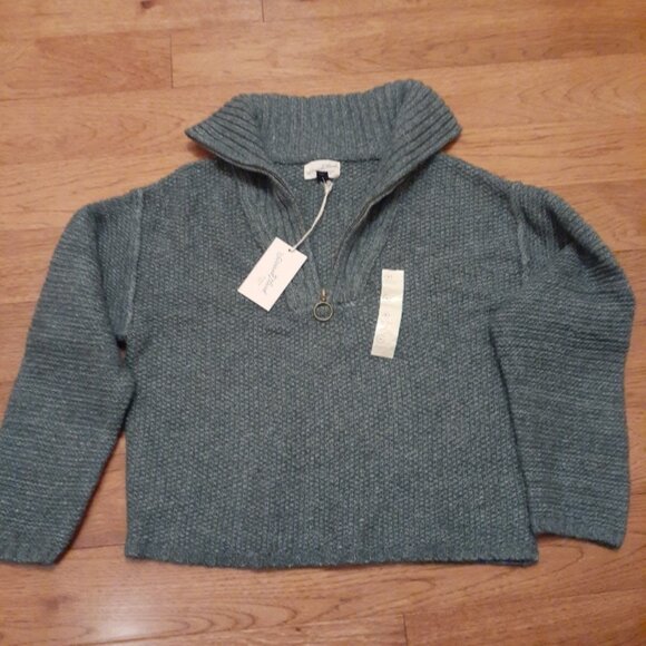Universal Thread Half Zip Sweater - Picture 1 of 7